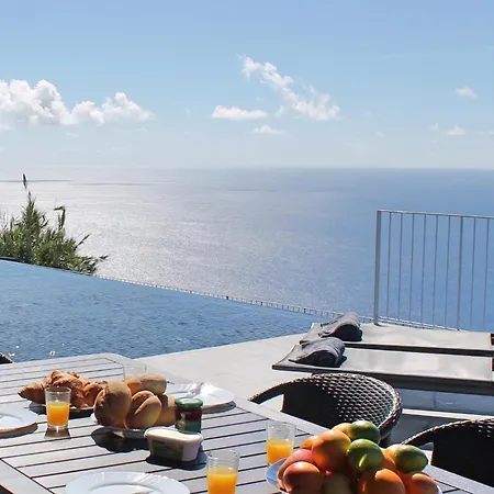 Villa Spectacular Calheta Cliffscape 3 Bedrooms Panoramic Sea Views Well-furnished In *