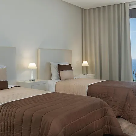 Spectacular Calheta Cliffscape 3 Bedrooms Panoramic Sea View Вилла *